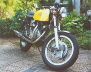Egli Vincent Replica